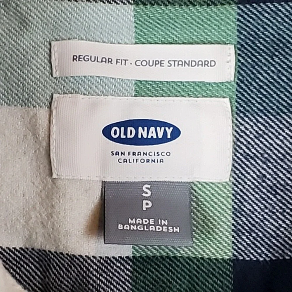 Old Navy Blue and Green Plaid Regular Fit Flannel Shirt Size Small‎